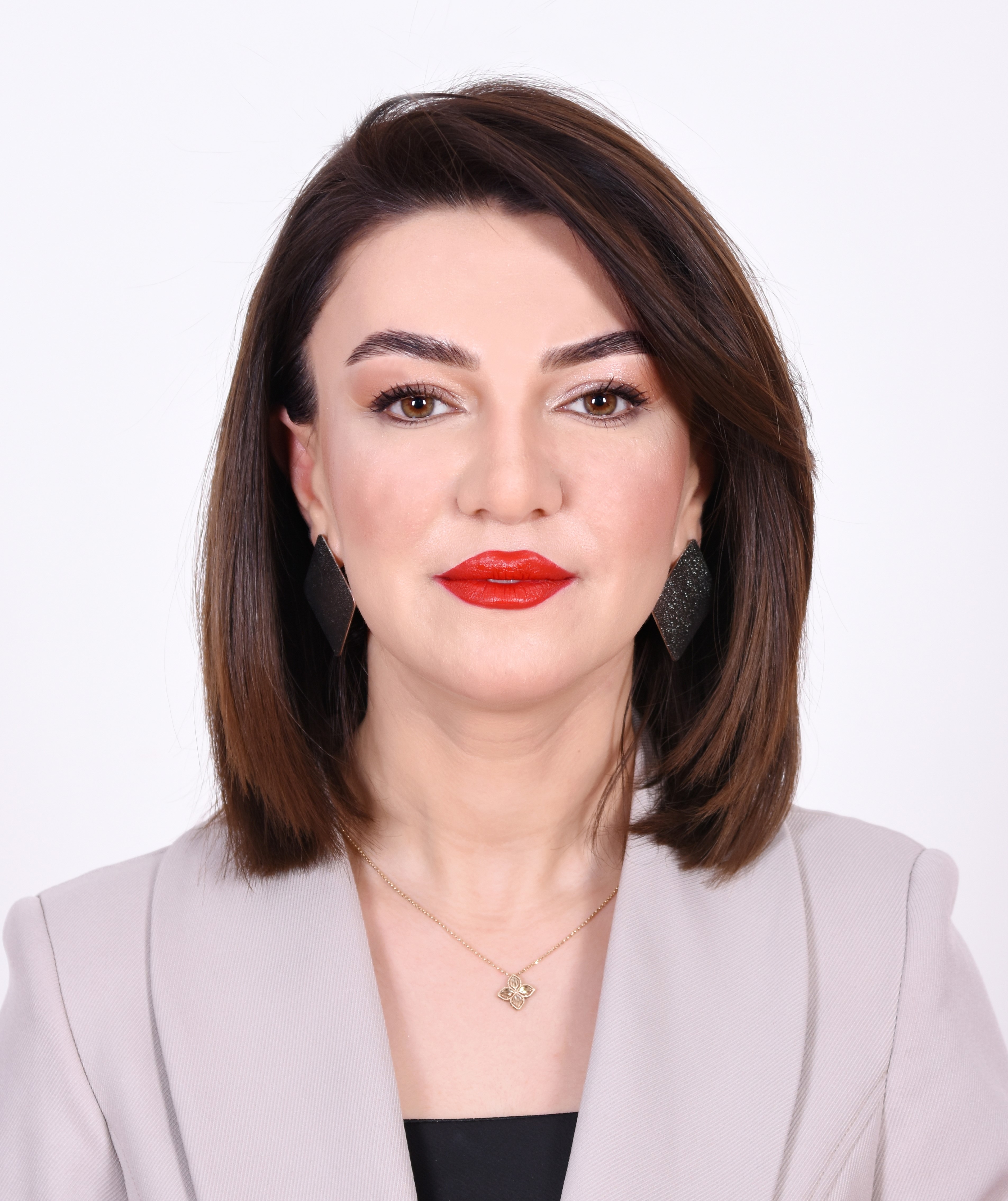 Zümrüd Səfərova