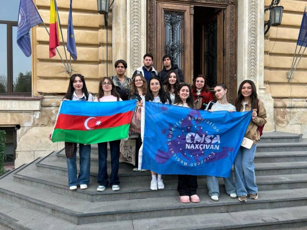 NSU Students Participate in Open Surgical Operations in Romania
