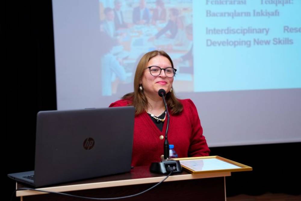 NDU-da “Fənlərarası tədqiqat - yeni bacarıqların inkişafı” adlı beynəlxalq təlim keçirilib