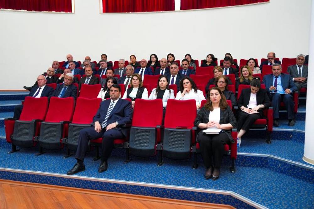 NDU-da 2025/2026-cı tədris ilinin ikinci yarısı üçün təşkil olunan təcrübələrin gedişinə dair müşavirə keçirilib