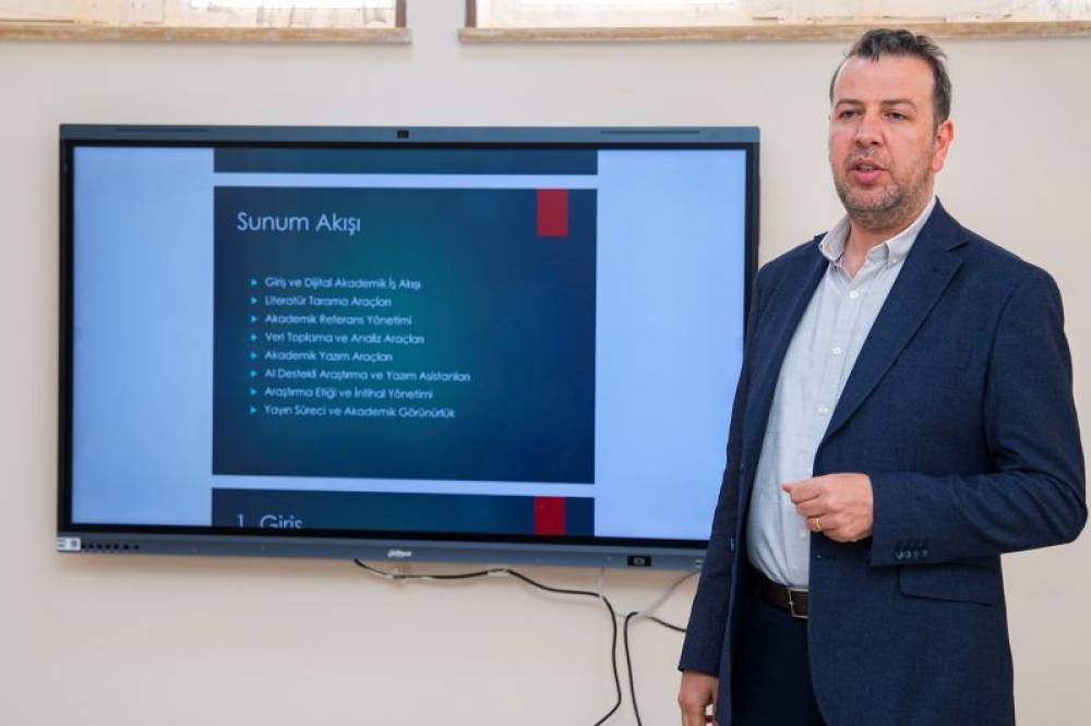 NDU-da “Akademik tədqiqat bacarıqları” mövzusunda təlim keçirilib