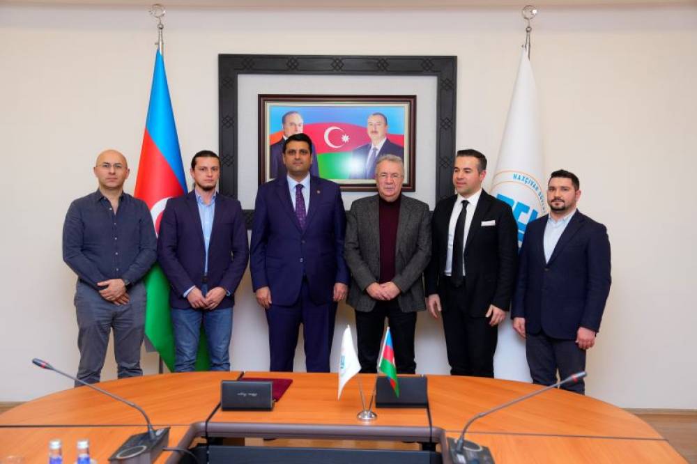 Naxçıvan Dövlət Universiteti ilə Dünya Azərbaycanlı Alimlər Birliyi arasında akademik əməkdaşlığa dair anlaşma memorandumu imzalanıb.