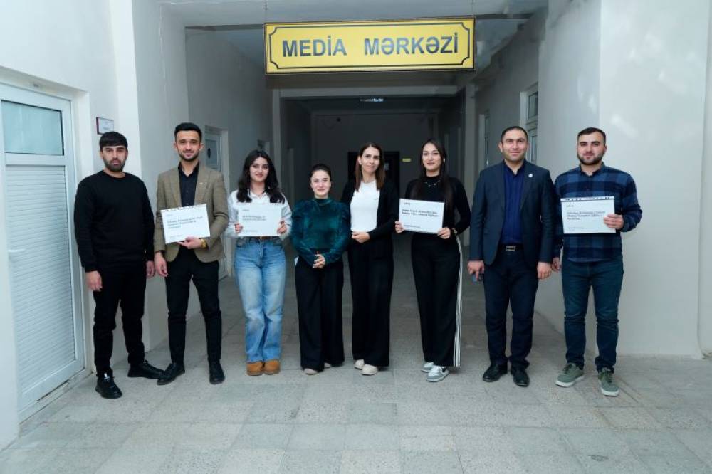 NDU-nun  “Media Mərkəzi”nin  4 əməkdaşı beynəlxalq sertifikat aldı