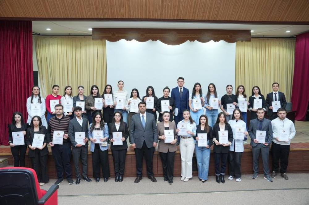 NDU-nun 32 tələbəsi adlı təqaüdə layiq görülüb