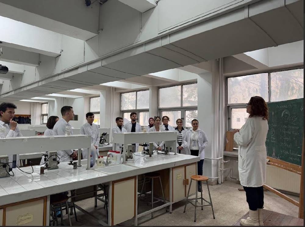 Naxçıvan Dövlət Universitetinin Tibb fakültəsi tələbələri Bursa Uludağ Universitetində beynəlxalq təcrübədə iştirak ediblər