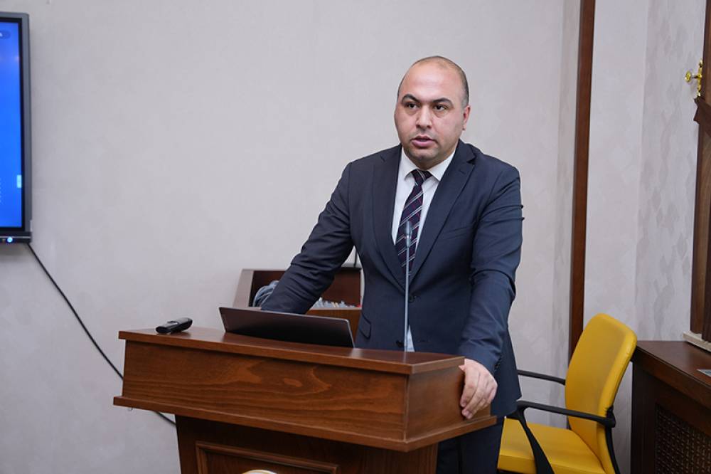 Naxçıvan Dövlət Universitetində İnformasiya Texnologiyaları şöbəsinin və universitet saytının fəaliyyəti ilə bağlı müşavirə keçirilib