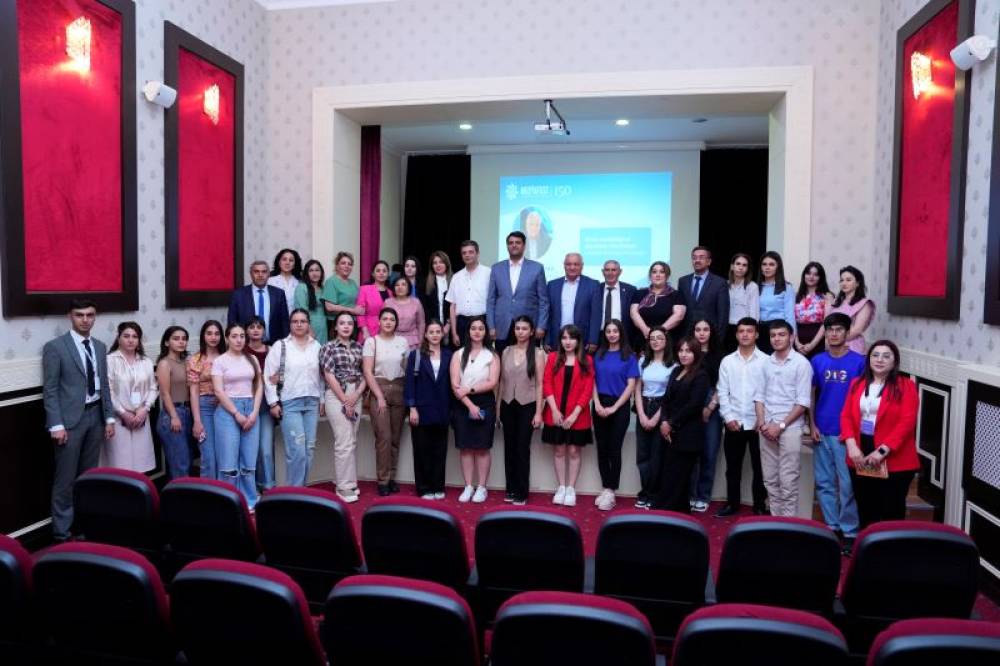 Naxçıvanda “MEDİAFEST-2025” çərçivəsində media tədqiqatçıları NDU-da müəllim və tələbələrlə görüşüb