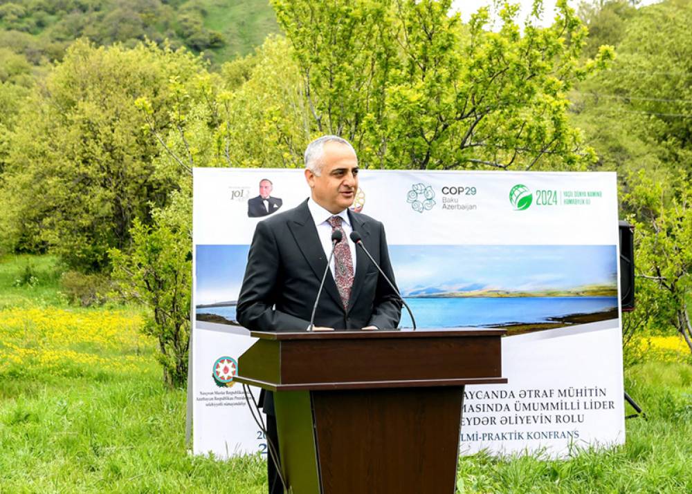 “Azərbaycanda ətraf mühitin qorunmasında Ümummilli Lider Heydər Əliyevin rolu” mövzusunda konfrans keçirilib