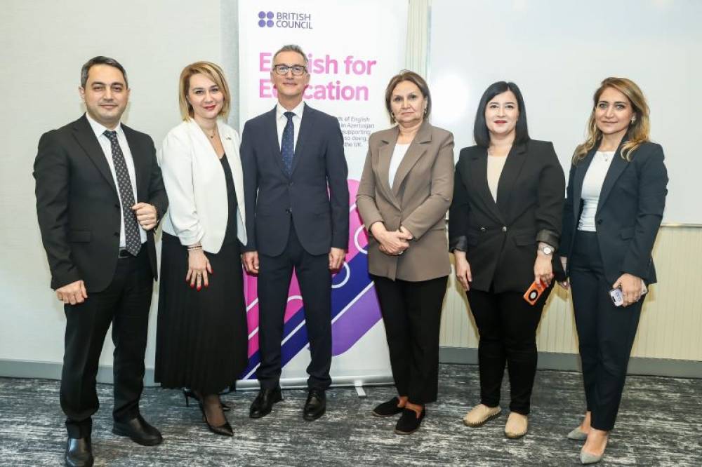 Azərbaycan Elm və Təhsil Nazirliyi, Britaniya Şurası və Təhsil İnstitutun birgə əməkdaşlığına əsasən "Azərbaycan üçün İngilis dili strategiyası Yol Xəritəsi" sənədinin təqdimatı keçirilib.