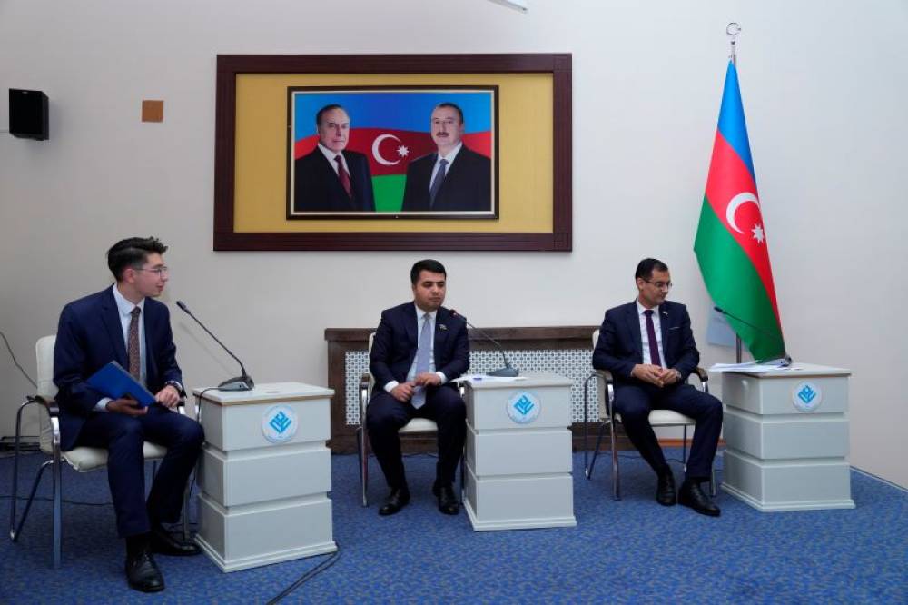 “Konstitusiya Marafonu” layihəsinin açılış mərasimi keçirilib