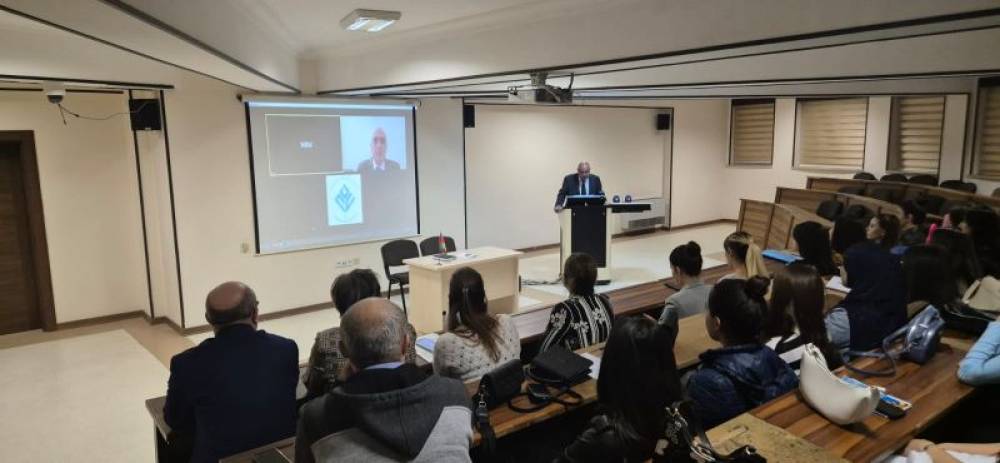Naxçıvan Dövlət Universitetində "Elmi - tədqiqat işi: struktur və məzmun məsələləri" adlı vebinar keçirilib