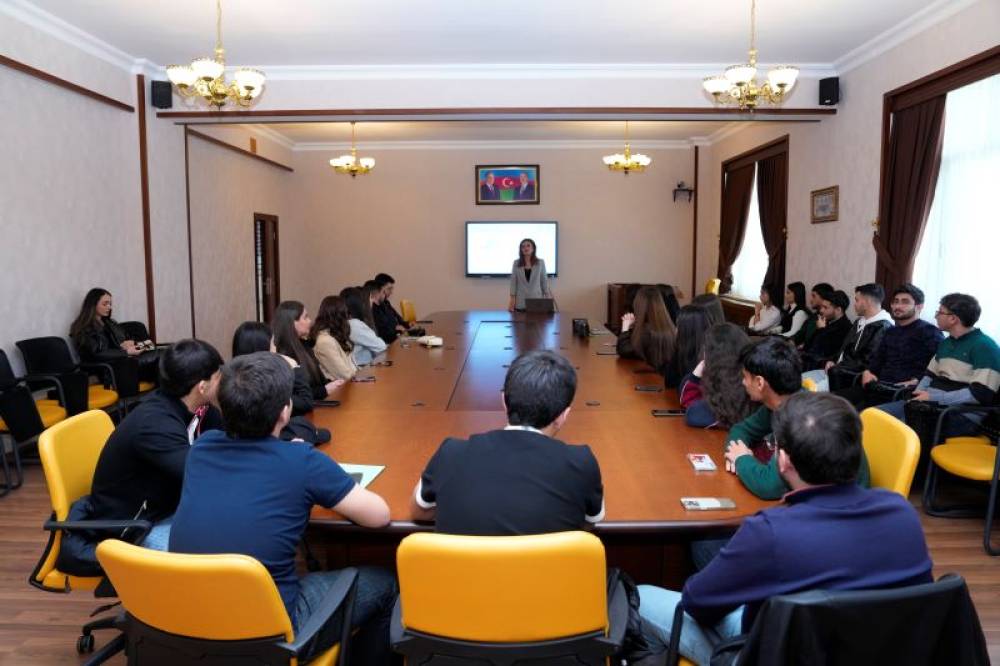 NDU-da İstanbul Universitetinin professoru Edip Asəf Bekaroğlu təlim keçib