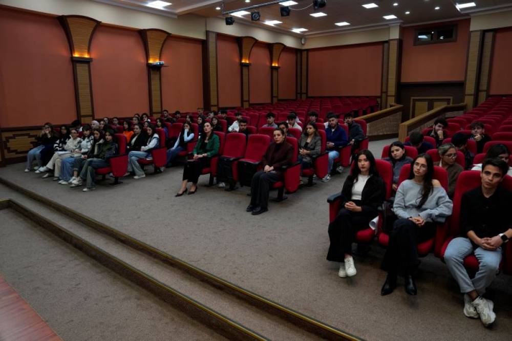 Naxçıvan Dövlət Universitetində Beynəlxalq Təhsil İmkanları mövzusunda  görüş keçirilib