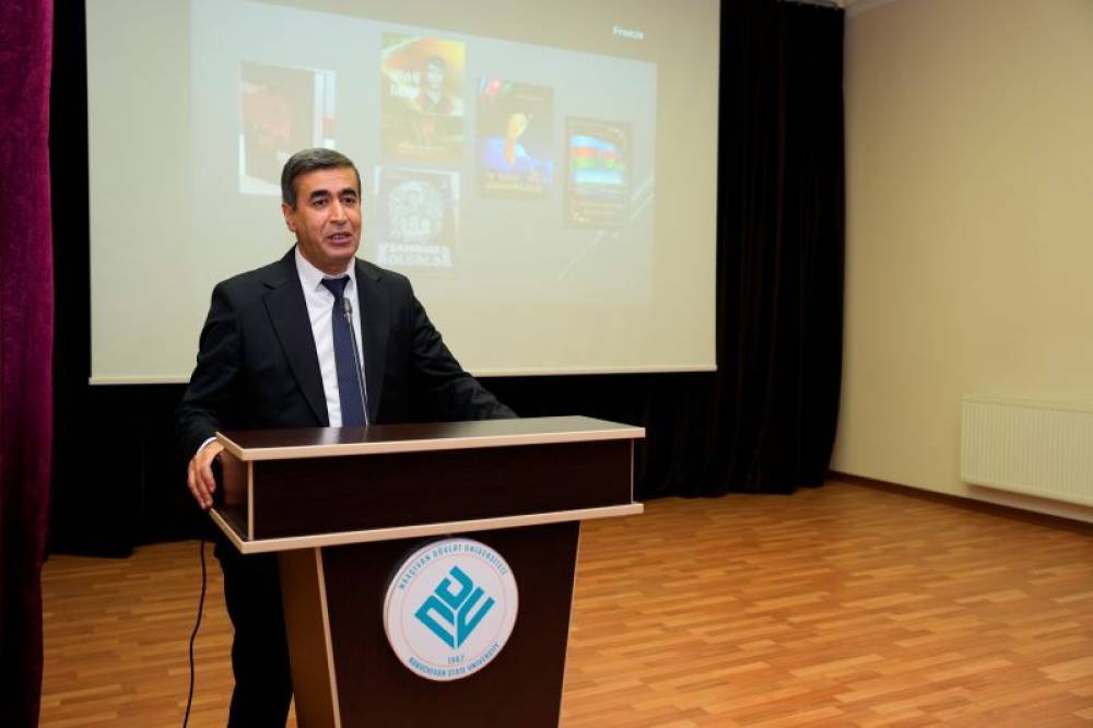 Naxçıvan Dövlət Universitetində  yazıçı-alim Sadiq Qarayevlə görüş keçirilib