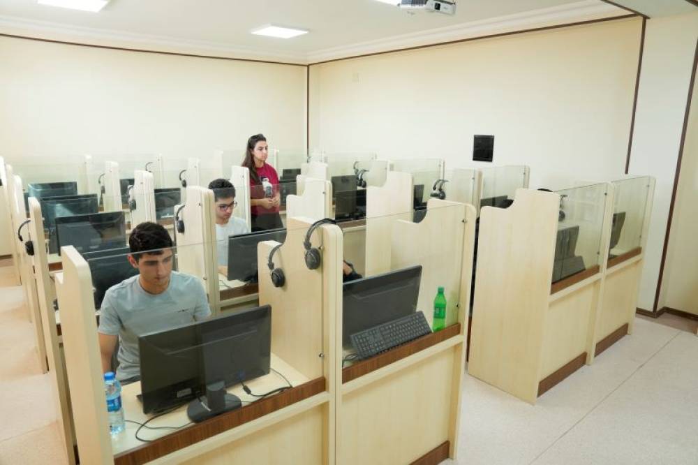 Naxçıvan Dövlət Universitetində ilin növbəti SAT imtahanı keçirilib  