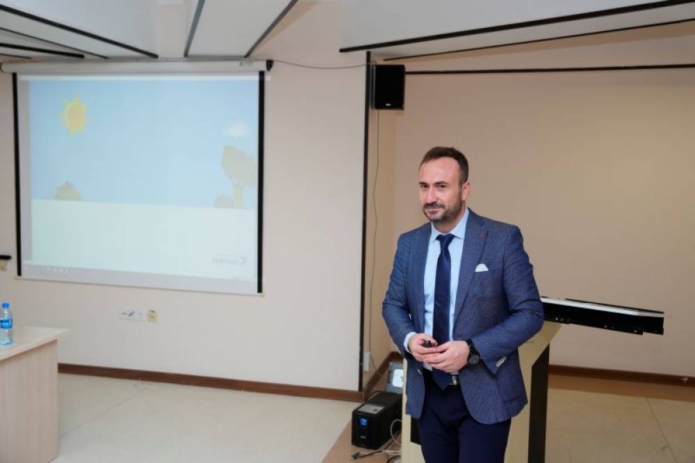 NDU-da Qaziantep Universitetinin qonaq professoru  Erdal Bayın ustad dərsi olub