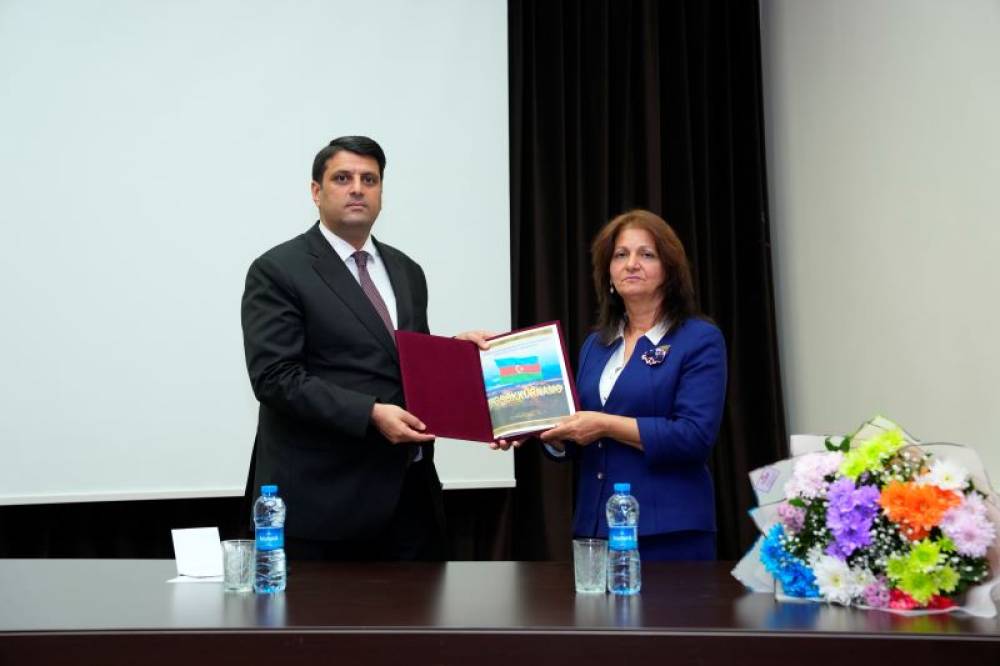 NDU-da memarlıq üzrə fəlsəfə doktoru, dosent Gülnarə Qənbərovanın 60 illik yubileyi qeyd olunub