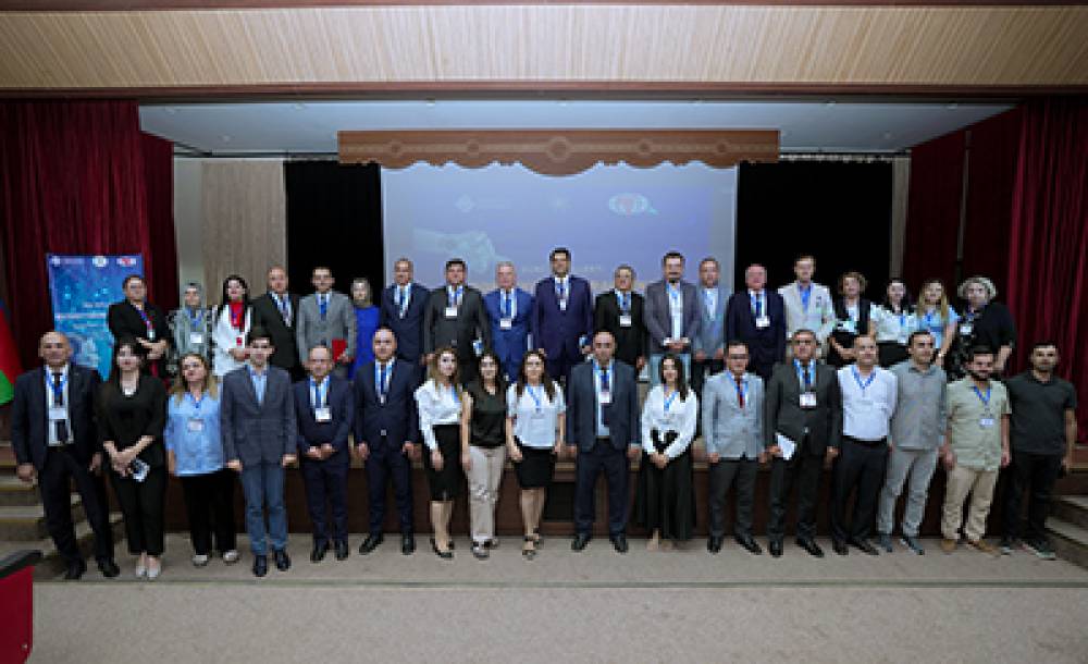 Naxçıvan Dövlət Universitetində Süni intellekt:Nəzəriyyədən praktikaya beynəlxalq elmi konfransı keçirilib