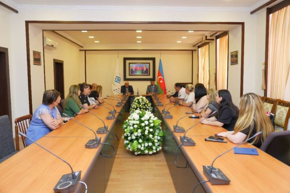 NDU-da Xalq yazıçısı Kamal Abdulla ilə görüş olub, müəllif yeni nəşr olunan “Gizli Dədə Qorqud” kitabını ilk dəfə təqdim edib