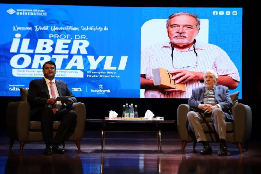 Professor İlbər Ortaylı Naxçıvanda Heydər Əliyev Sarayında yerli ictimaiyyətlə görüşüb